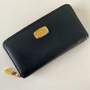 Large Leather Quarter-Zip Michael Kors Wallet